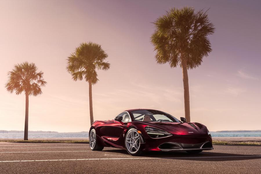  McLaren MSO 720S Coupe 2018 года  (NA) (фото 1 из 5)